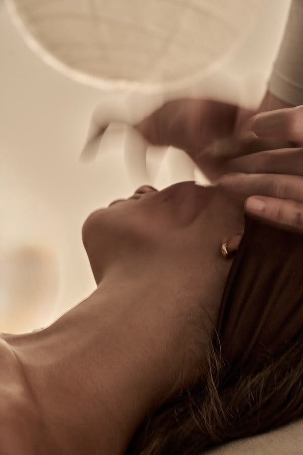 Drainage lymphatique du visage à domicile